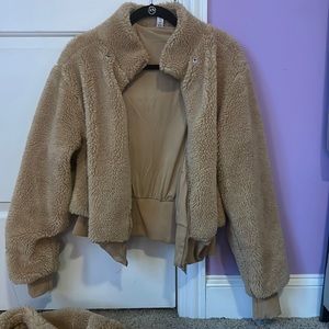 Alo Yoga Teddy Bear Coat